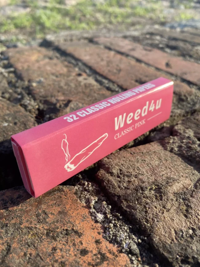Bletki Weed4u Classic Pink – Bibułki Różowe CLASSIC 14 g/m2